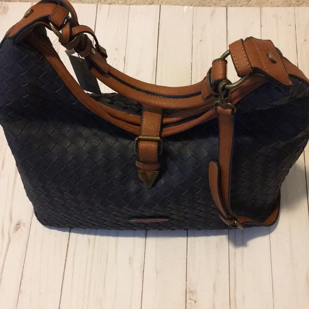 Handbag - Picture 3 of 5